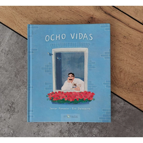 Javier Fonseca - Eva Delaserra: OCHO VIDAS, Emonautas-silent book